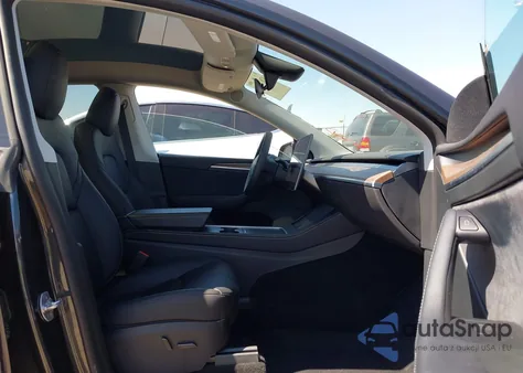 2024 Tesla Model Y Long Range Dual Motor All-Wheel Drive from USA, damaged, VIN 7SAYGAEE2RF124068